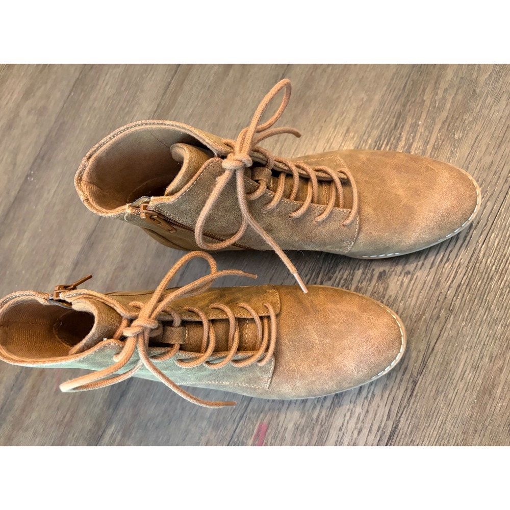 Eurosoft Winterbury Booties Women 7.5 Tan Lace Up Side Zip Faux Suede Ankle - Picture 3 of 8